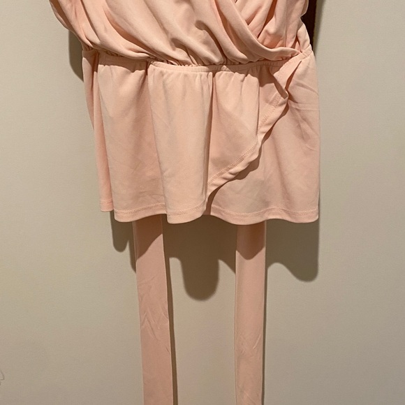 Express Blush Top - Picture 2 of 4